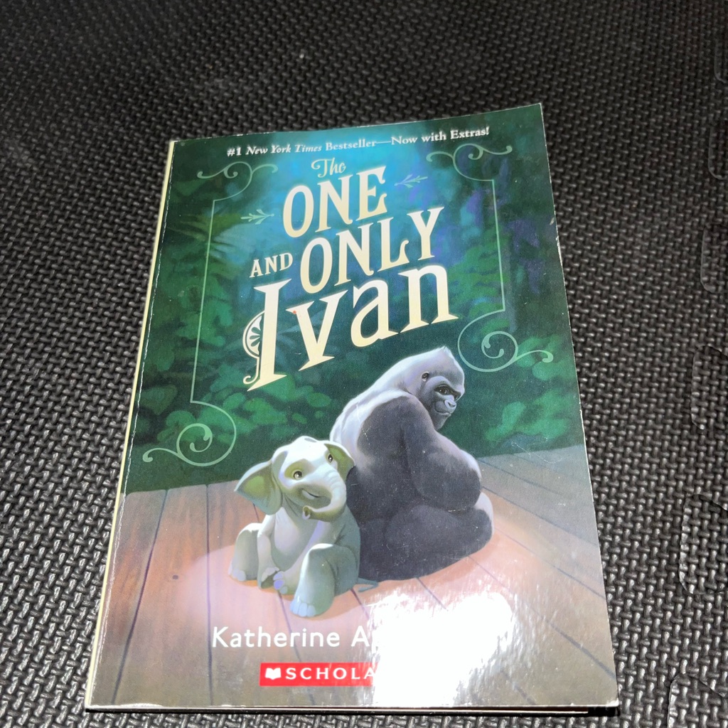 Scholastic The One And Only Ivan Dark Green/Teal Cover
